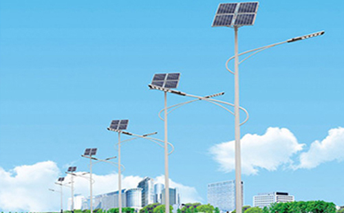 北方冬季江孜太阳能路灯的保养要点